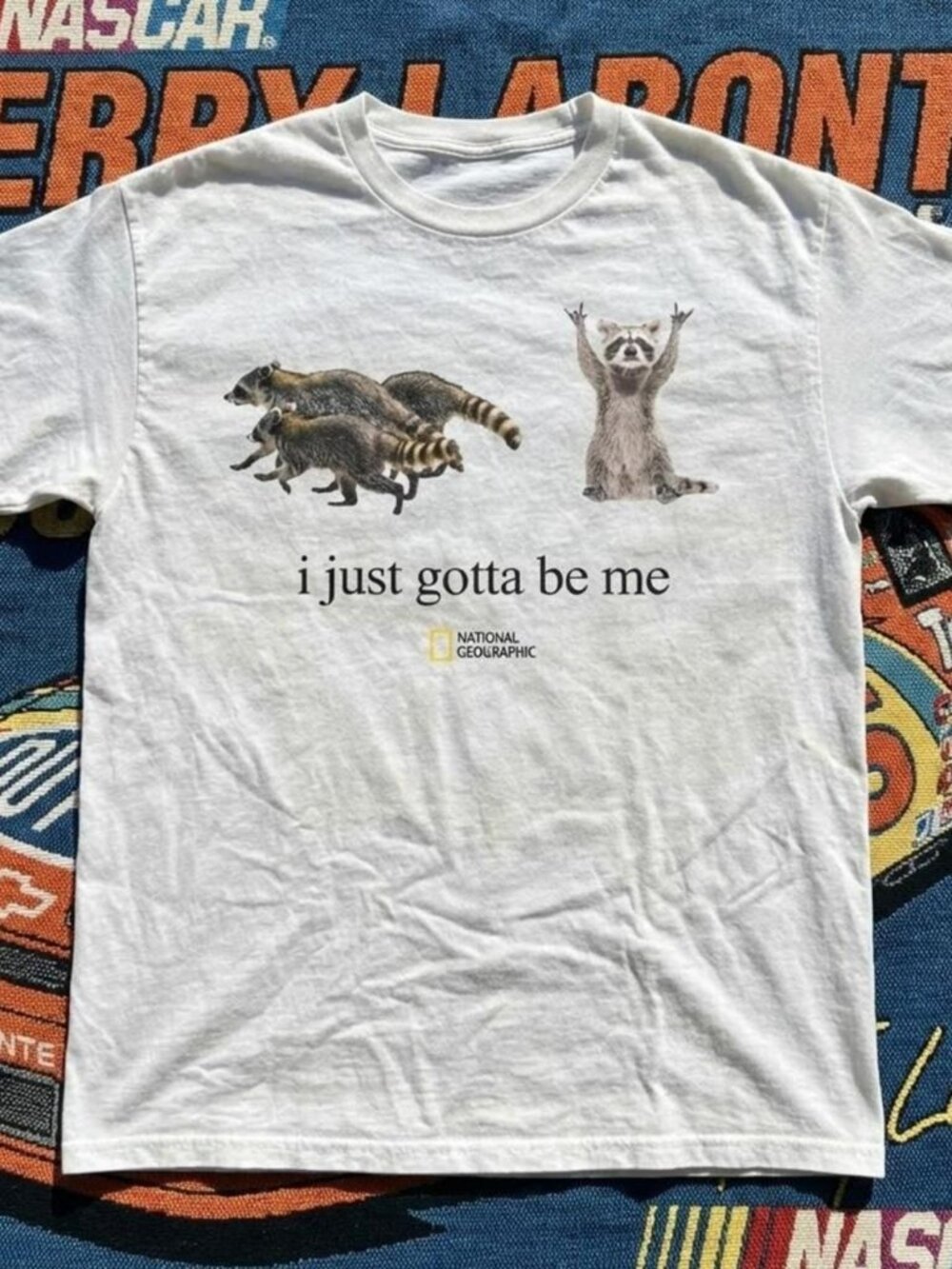 National Geographic white raccoon graphic t-shirt
